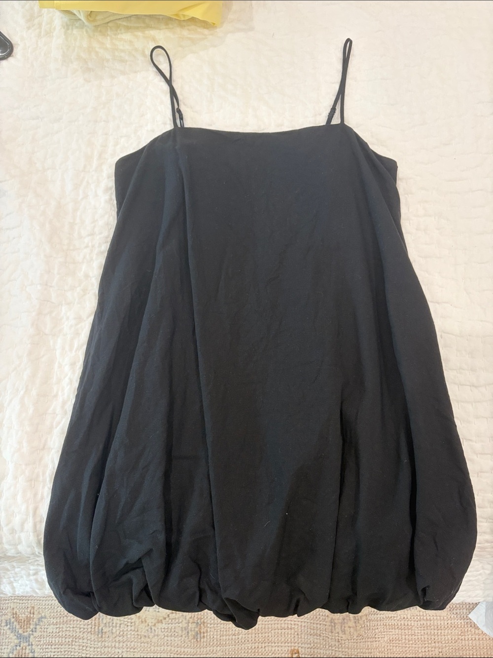 GAP Black Spaghetti Strap Bubble Hem Womenβs Dress